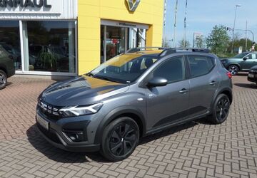 Dacia Sandero 4.500 km 19.991 &euro; Erfurt 99095