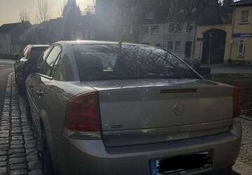 Opel Vectra 152.000 km 1.400 &euro; burg 39288