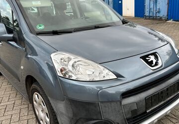 Peugeot Partner Tepee 179.000 km 2.390 &euro; Neuenhaus 49828