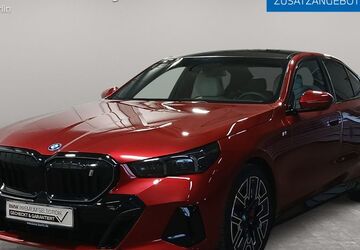BMW i5 19.619 km 68.900 &euro; Berlin 14057