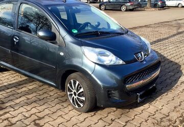 Peugeot 107 70.000 km 2.600 &euro; Fellbach 70734