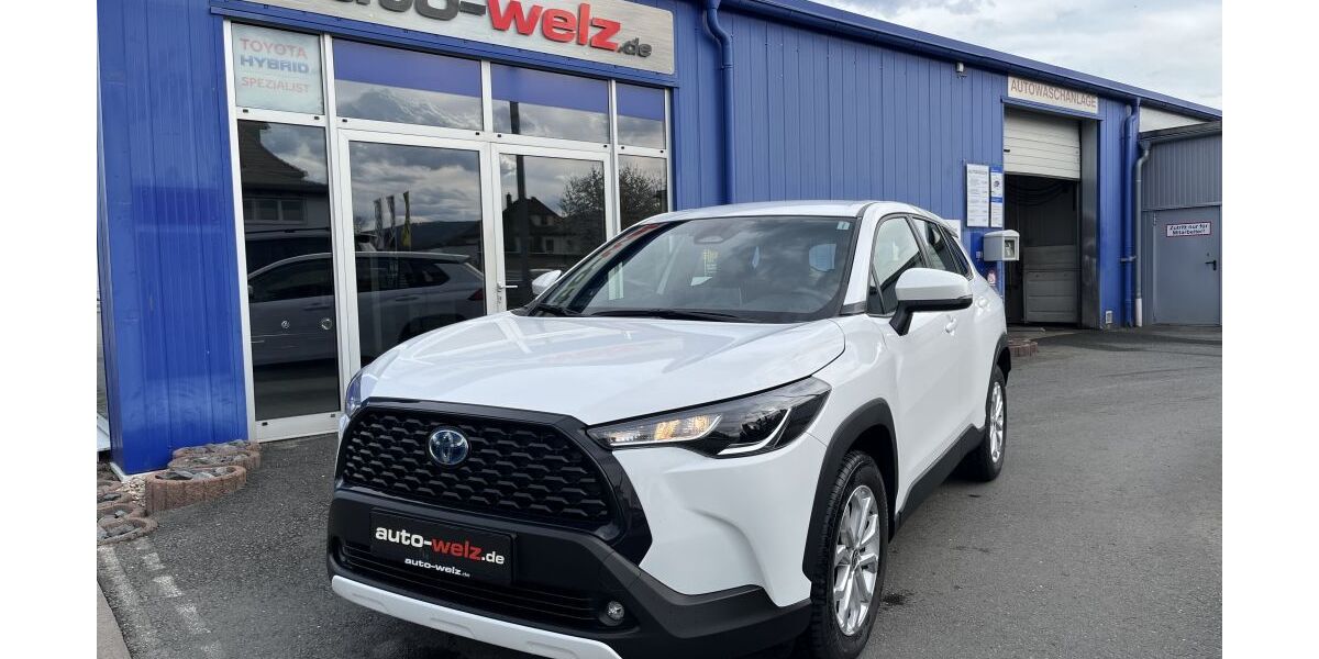 Toyota Corolla Cross 20.000 km 34.950 &euro; Saalfeld 07318