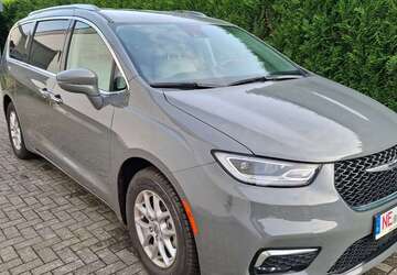 Chrysler Pacifica 58.155 km 29.990 &euro; Jüchen 41363