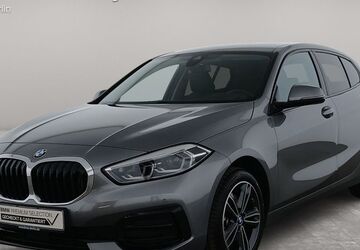 BMW 118 12.438 km 27.700 &euro; Berlin 14057