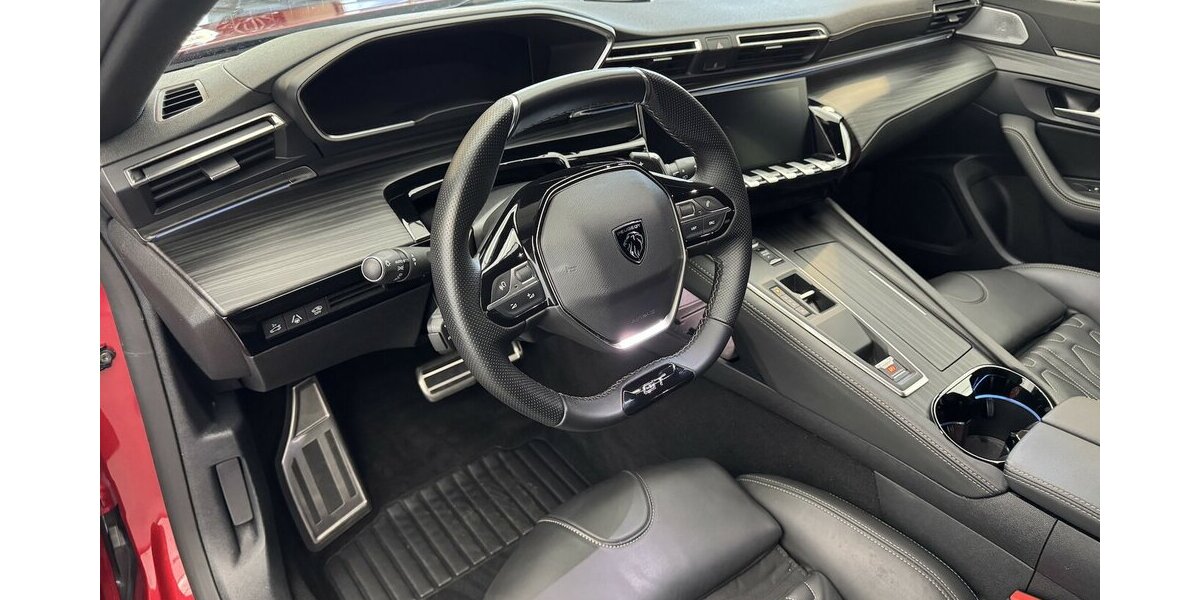Peugeot 508 SW GT 130 Puretech FULL LED NACHTSICHT 43.900 km 22.750 &euro; Lich 35423