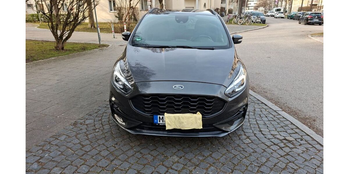 Ford S-Max 112.510 km 19.900 &euro; München 80805