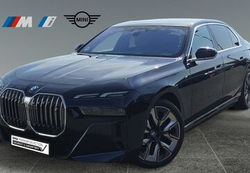 BMW i7 18.712 km 86.960 &euro; Bamberg 96050