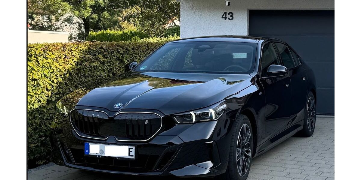 BMW i5 35.000 km 58.900 &euro; Lenningen 73252