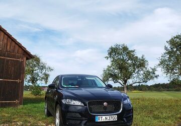 Jaguar F-Pace 111.540 km 20.900 &euro; Walddorfhäslach 72141