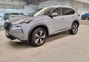 Nissan X-Trail 24.298 km 31.880 &euro; Oberhausen 46049