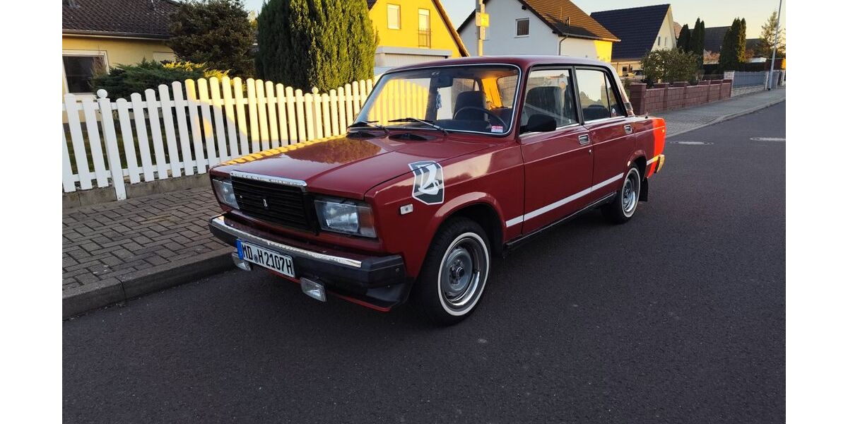 Lada 2107 13.000 km 7.900 &euro; Magdeburg 39108