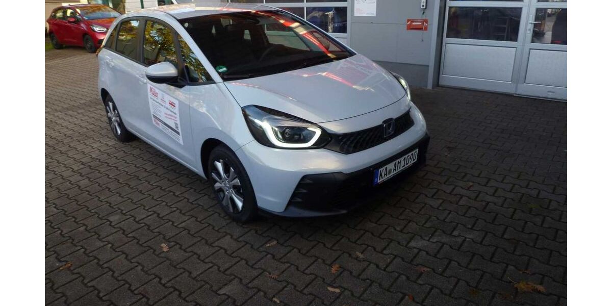 Honda Jazz 2.511 km 24.940 &euro; Ettlingen-Bruchhausen 76275