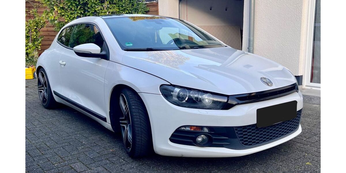 VW Scirocco 174.160 km 7.400 &euro; Wiesbach 66894