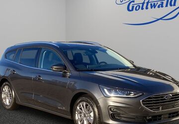 Ford Focus 1.500 km 32.490 &euro; Luckenwalde 14943