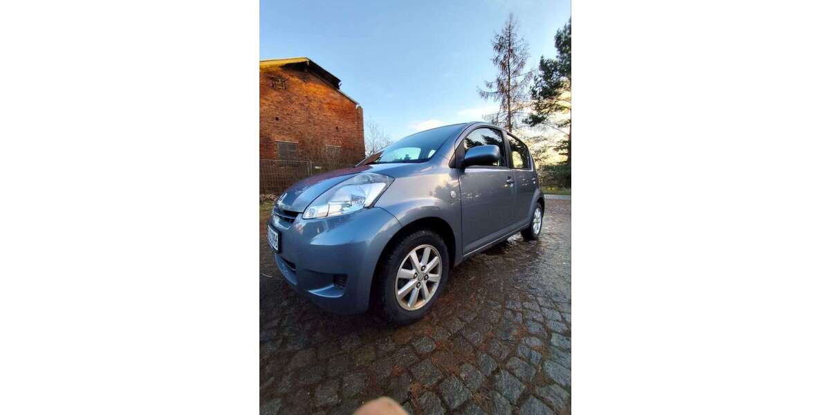 Daihatsu Sirion 174.000 km 3.333 &euro; Ronneburg (Seelingstädt) 07580