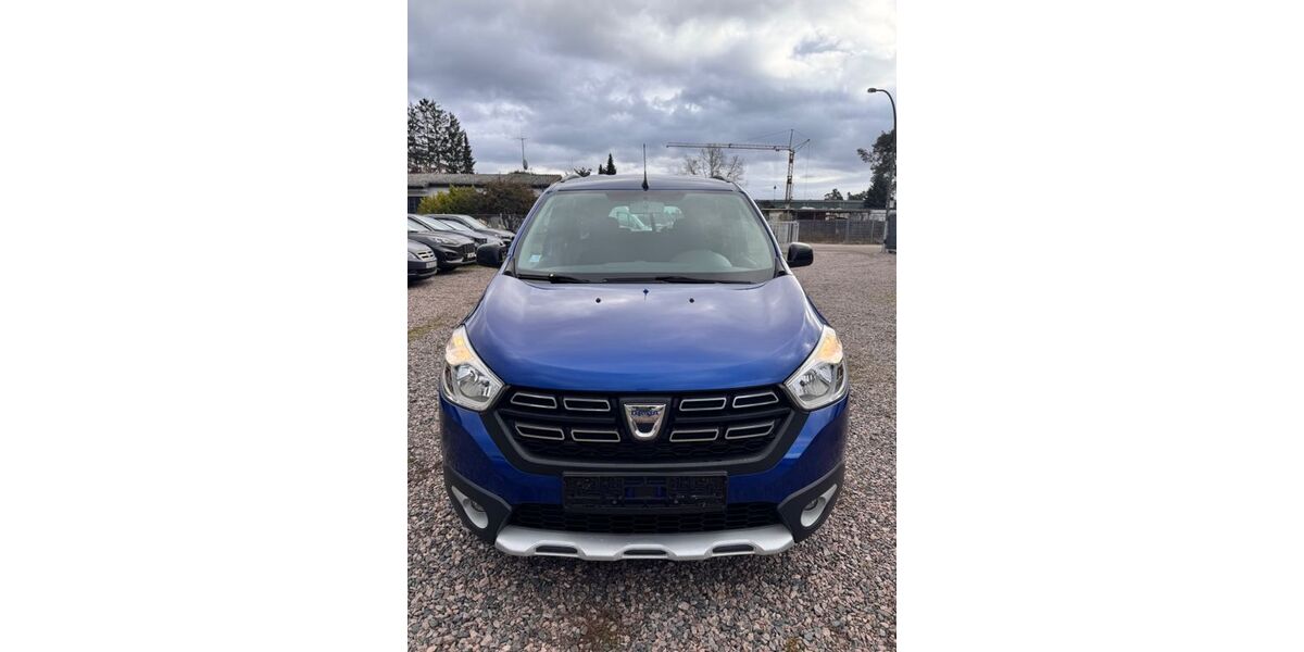 Dacia Lodgy 141.000 km 9.500 &euro; Hassloch 67454