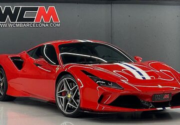 Ferrari F8 4.000 km 345.900 &euro; SITGES 08870