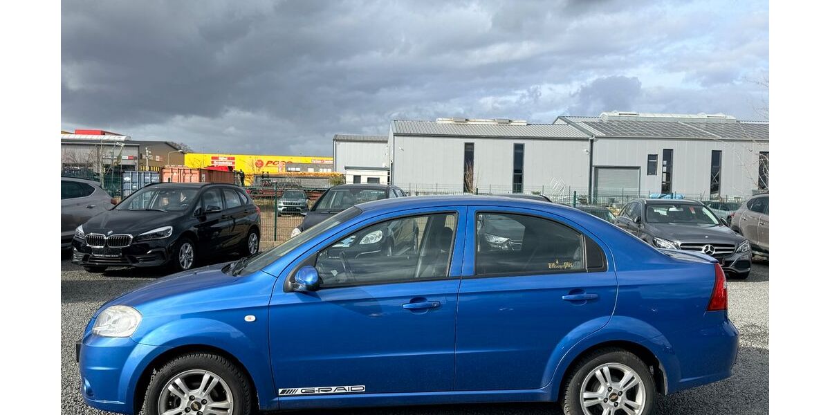 Chevrolet Aveo 142.000 km 999 &euro; Düren 52351