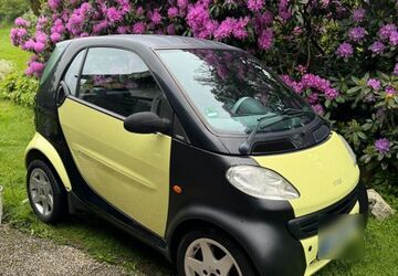 Smart ForTwo 213.643 km 2.000 &euro; Baden-Baden 76532