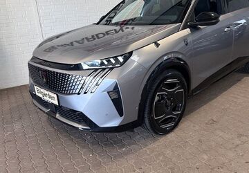 Peugeot e-5008 12.000 km 49.313 &euro; Sulsted 09381
