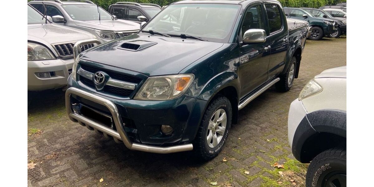 Toyota Hilux 195.000 km 12.600 &euro; Hamburg 20535
