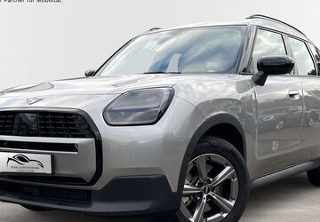 Mini Countryman C (Cooper) 8.777 km 28.250 &euro; Geretsried 82538