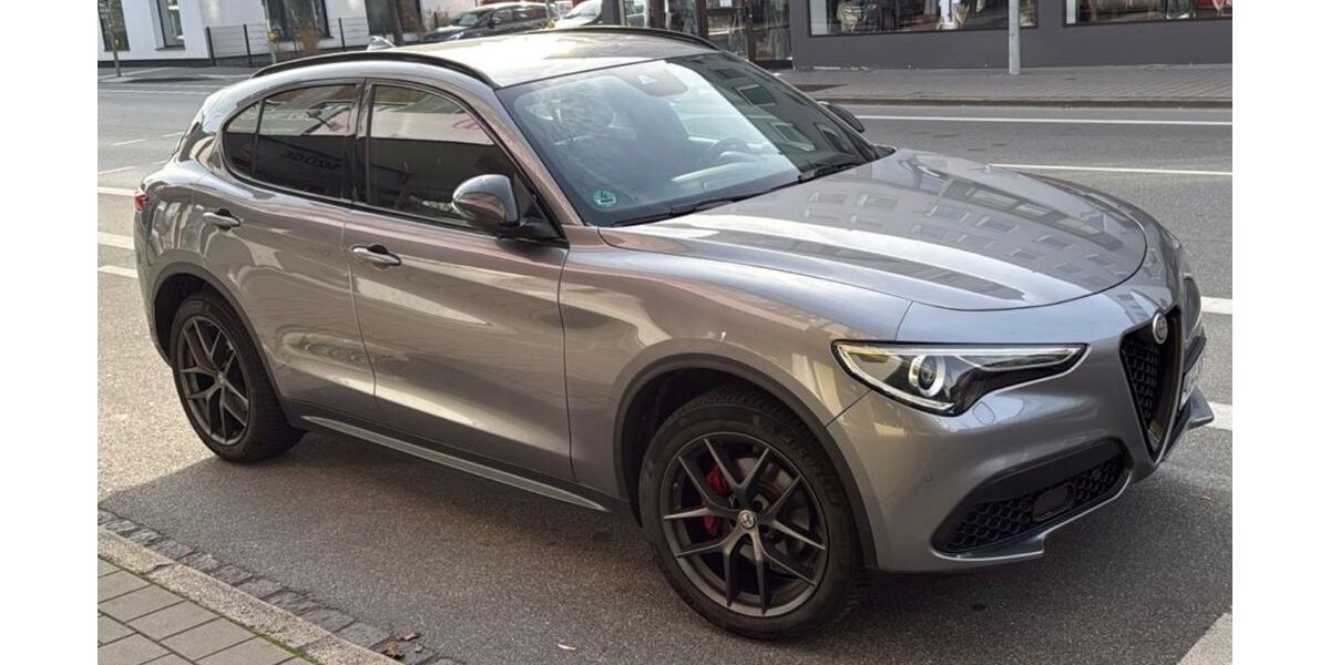 Alfa Romeo Stelvio 152.000 km 19.500 &euro; Freilassing 83395