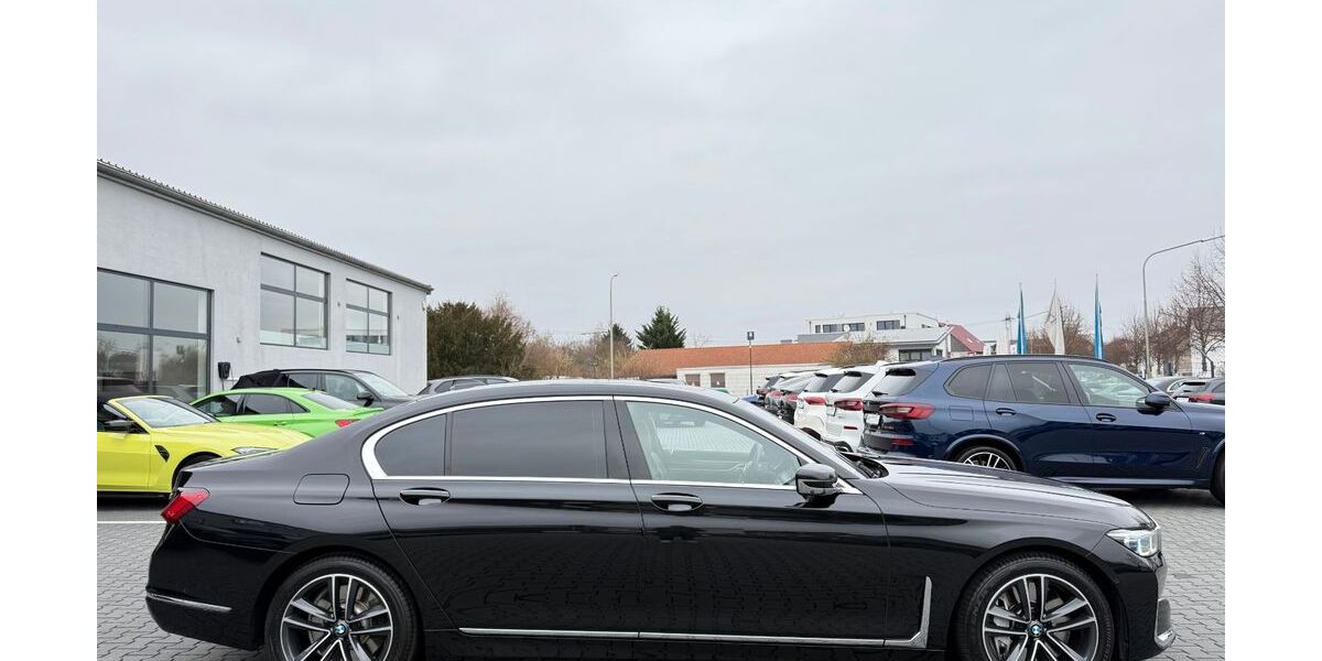 BMW 750 99.899 km 57.990 &euro; Hanau/Nähe Airport Frankfurt/M 63456