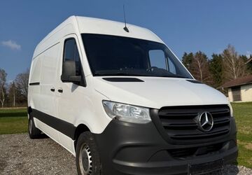 Mercedes-Benz Sprinter 152.000 km 19.490 &euro; Tann 84367