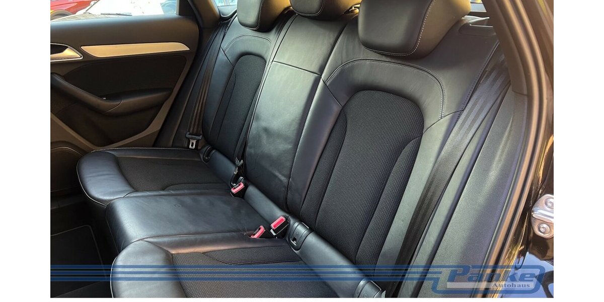 Audi Q3 2.0 TFSI quattro S-Line*Pano*NAV*AHK*BT*SHZ* 212.987 km 12.990 &euro; Berlin 13187