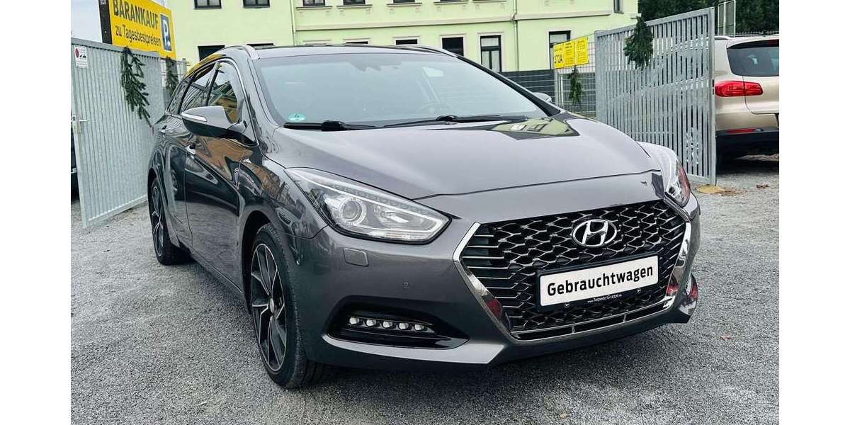 Hyundai i40 150.000 km 11.999 &euro; Dresden 01259