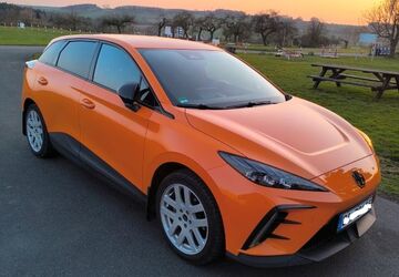 MG 4 25.000 km 21.500 &euro; Linden 35440