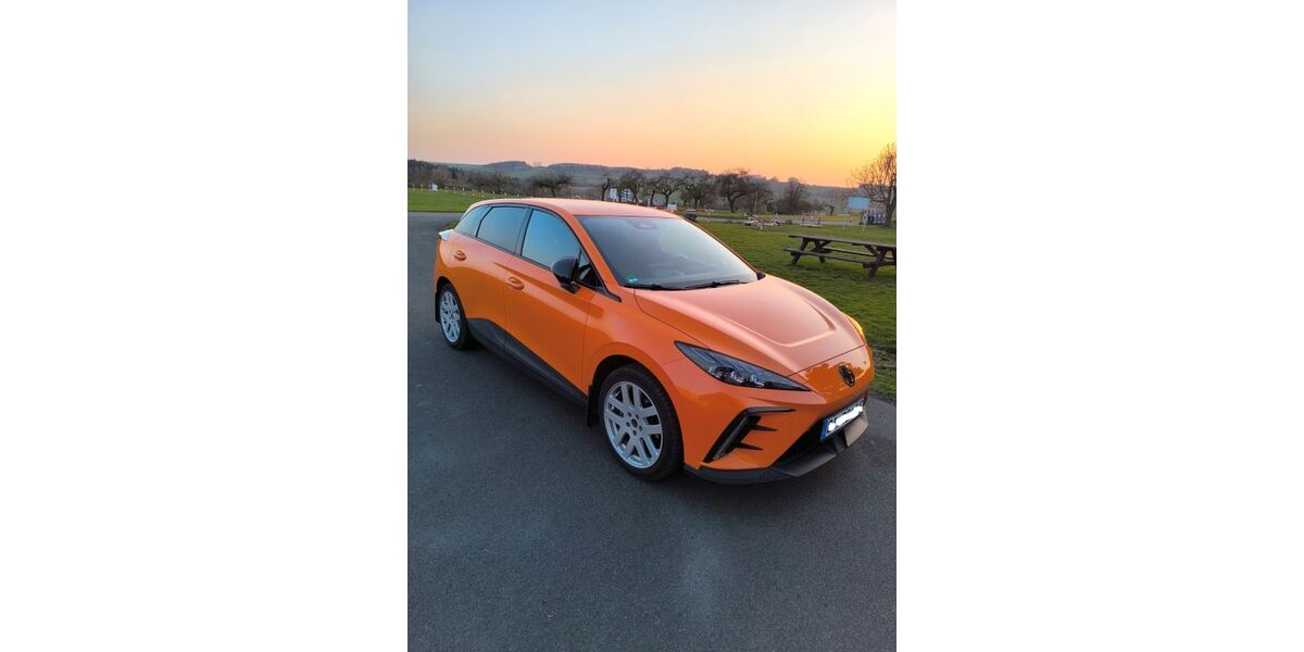 MG 4 25.000 km 21.500 &euro; Linden 35440