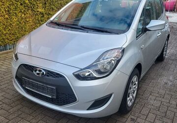 Hyundai ix20 39.600 km 9.690 &euro; Hamburg 22045