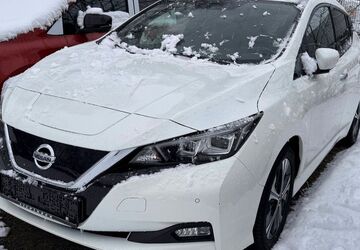 Nissan Leaf 88.000 km 11.990 &euro; Oldenburg 26125