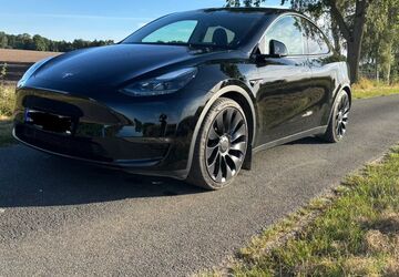 Tesla Model Y 28.500 km 39.900 &euro; Visselhövede 27374