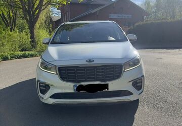 Kia Carnival 124.500 km 26.500 &euro; Seevetal 21218