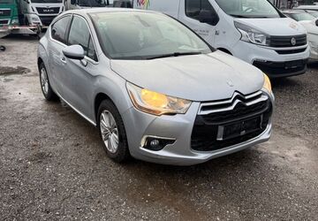 Citroen DS4 154.589 km 2.990 &euro; Rosenheim 83026