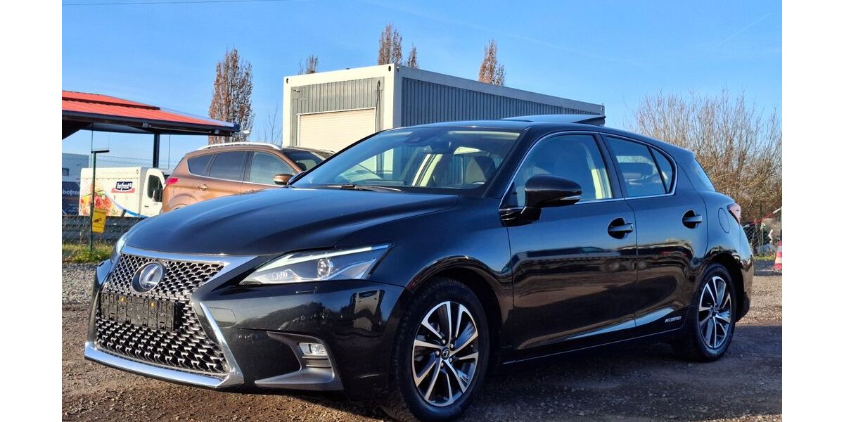 Lexus CT 200h 137.300 km 17.990 &euro; Berlin 15831