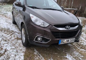 Hyundai ix35 120.500 km 8.700 &euro; Attenweiler 88448