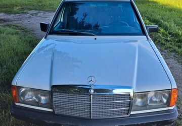 Mercedes-Benz 190 121.000 km 10.800 &euro; Lohkirchen 84494