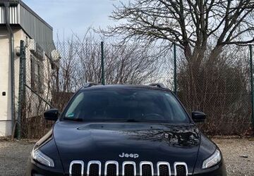Jeep Cherokee 211.000 km 8.500 &euro; Karlsbad 76307