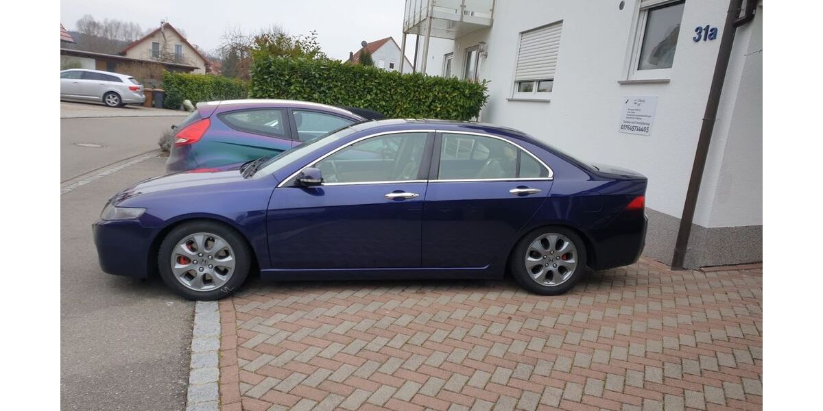 Honda Accord 240.000 km 3.099 &euro; gottmadingen 78244