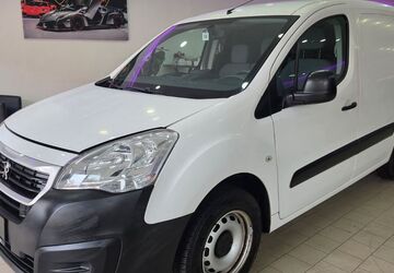 Peugeot Partner 116.503 km 6.900 &euro; Recklinghausen 45661