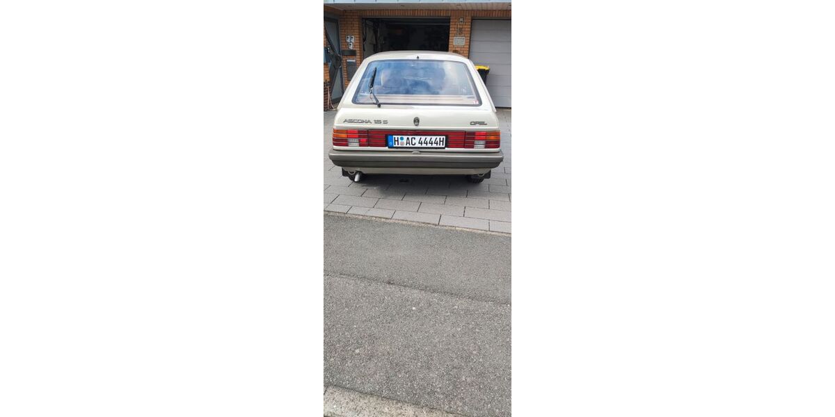 Opel Ascona 128.500 km 6.550 &euro; Seelze 30926