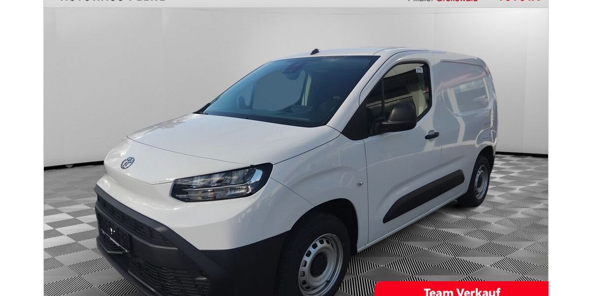 Toyota Proace (Verso) 10.000 km 24.860 &euro; Greifswald 17489