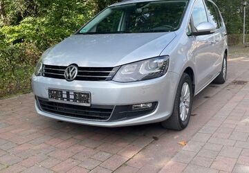 VW Sharan 124.172 km 22.299 &euro; Ahaus 48683