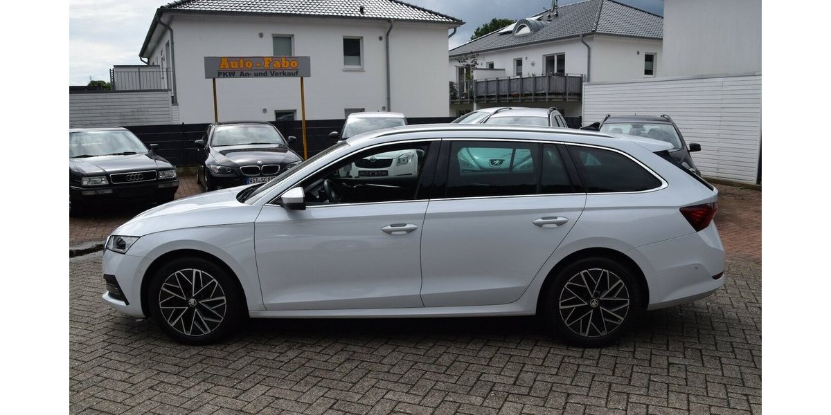 Skoda Octavia Combi 2,0 TDI DSG Style Matrix*AHK*ACC 109.200 km 19.980 &euro; Rastede 26160