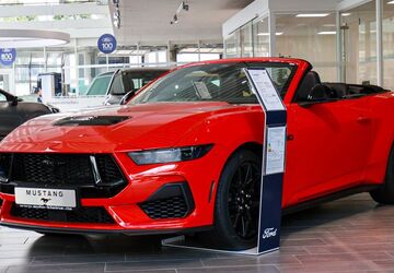 Ford Mustang 2.500 km 54.990 &euro; Paderborn 33102