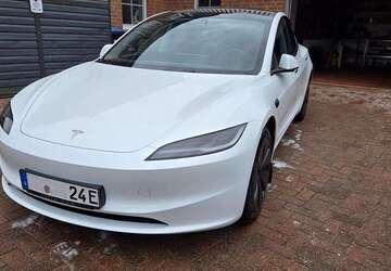 Tesla Model 3 45.000 km 32.999 &euro; Brietlingen 21382